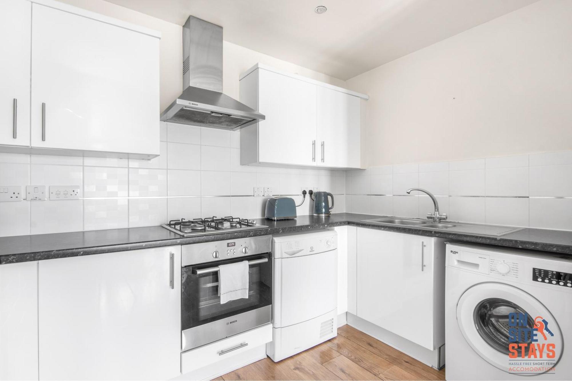 Onsitestays - Cosy 2-Bedroom Apartment With Free Parking, Wi-Fi & London Links Northfleet Zewnętrze zdjęcie